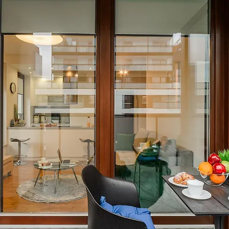 Luxury Mennica With Parking Apartamento