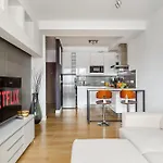 公寓 Luxury Mennica With Parking
