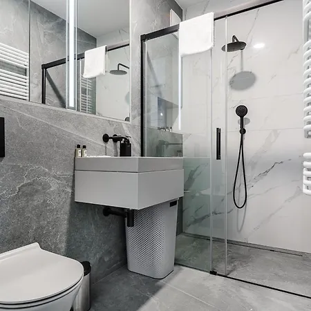 Luxury Mennica With Parking Daire