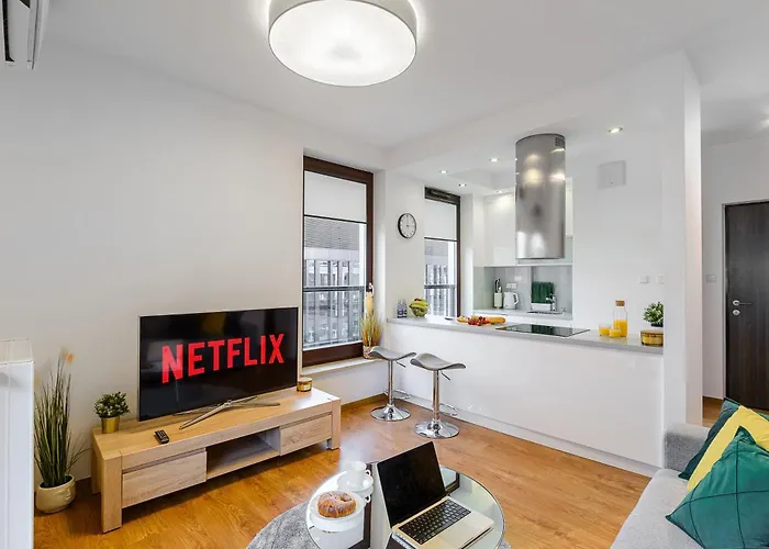 Luxury Mennica With Parking *