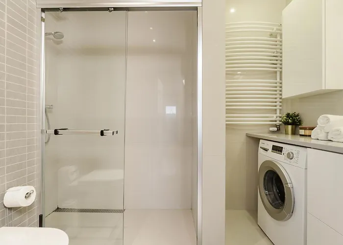 Luxury Mennica With Parking Warszawa